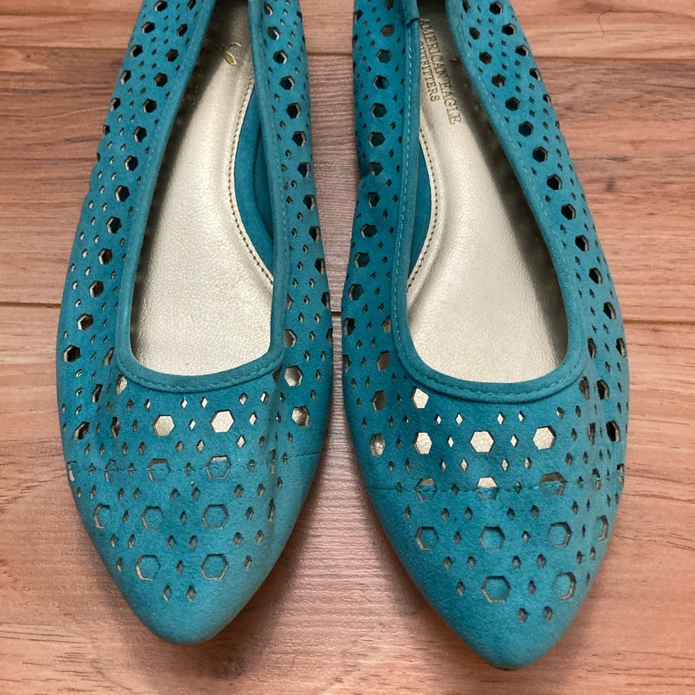 American Eagle Outfitters teal flats